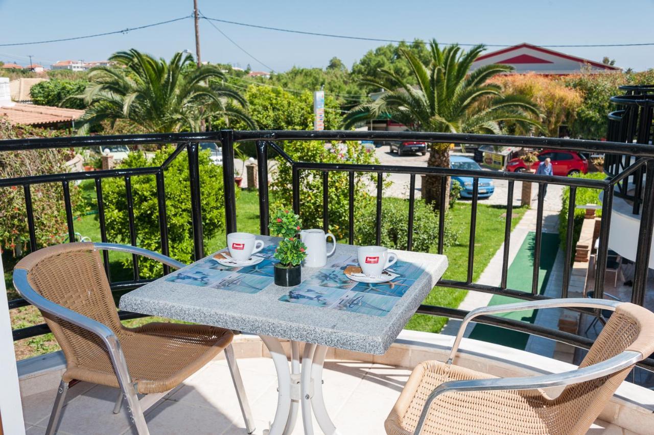 Costas Hotel Kalamaki  Ngoại thất bức ảnh