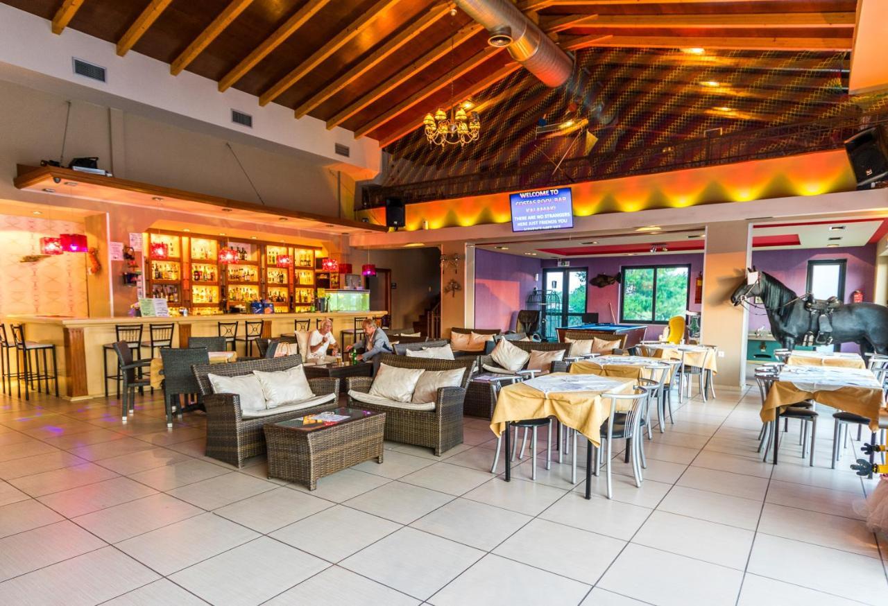 Costas Hotel Kalamaki  Ngoại thất bức ảnh