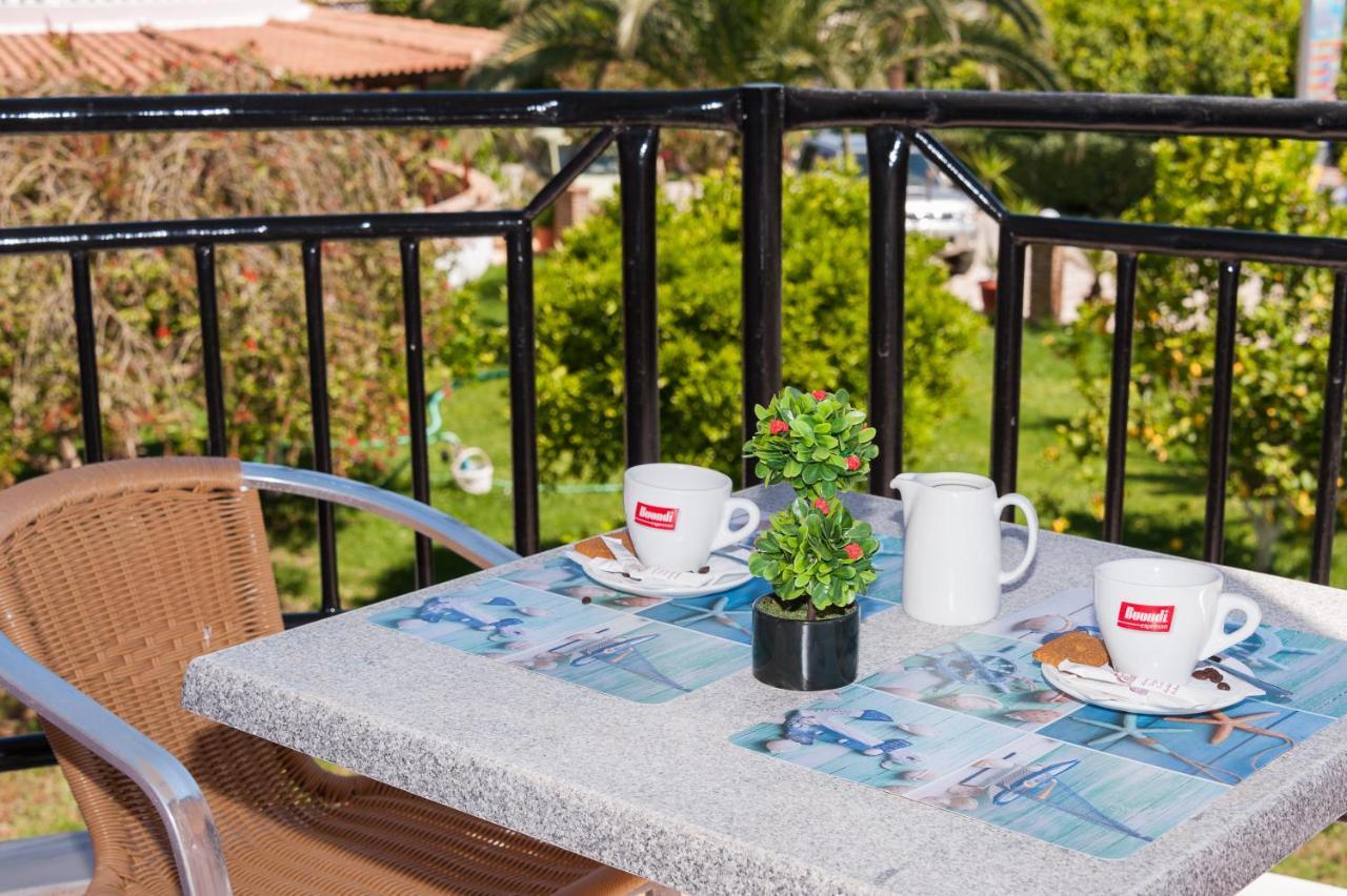 Costas Hotel Kalamaki  Ngoại thất bức ảnh